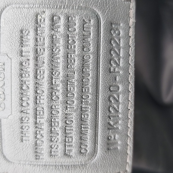 Coach Light Grey/Beige Python Embossed Leather Shoulder Tote Bag - Picture 15 of 15